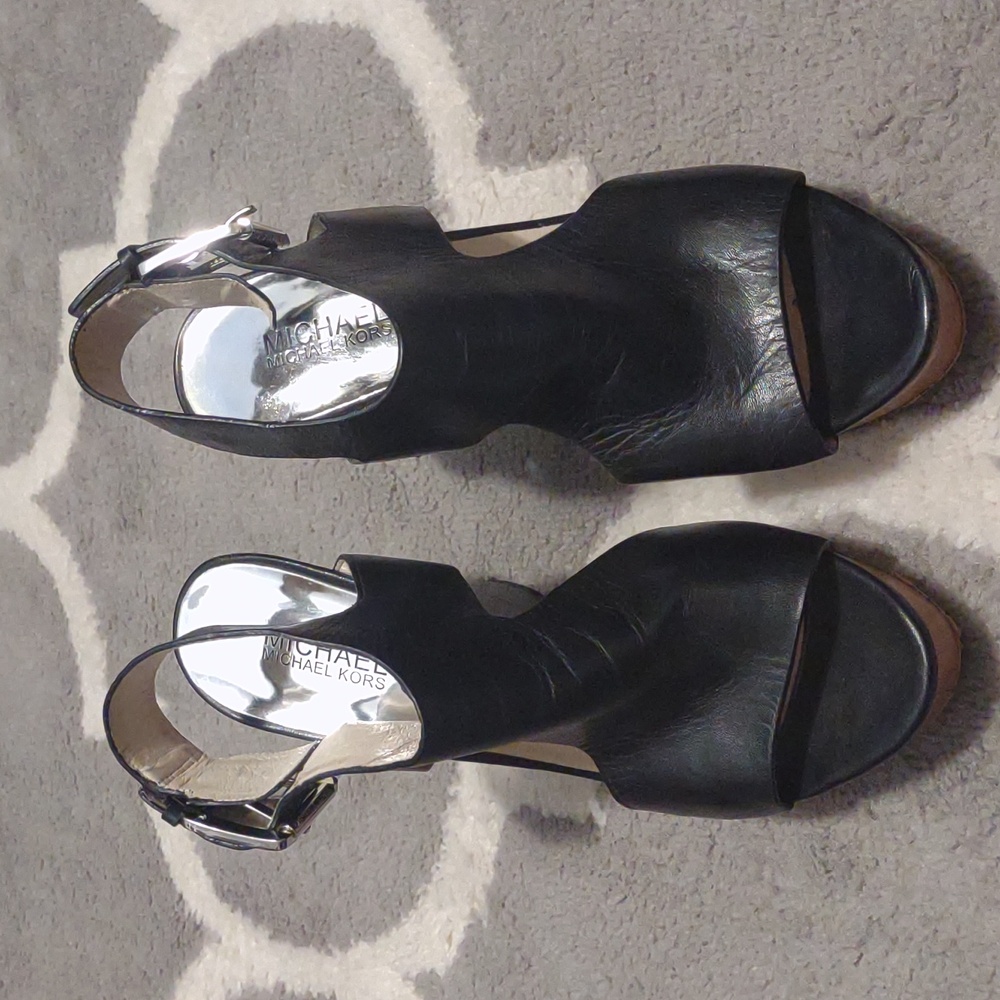 Michael Kors sandals size 7